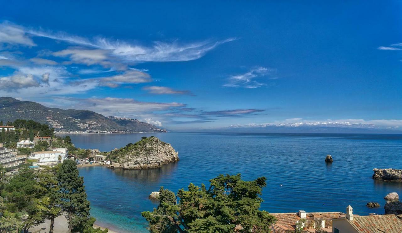 Luxury Apartment And Charm Sea View Isola Bella Таорміна Екстер'єр фото