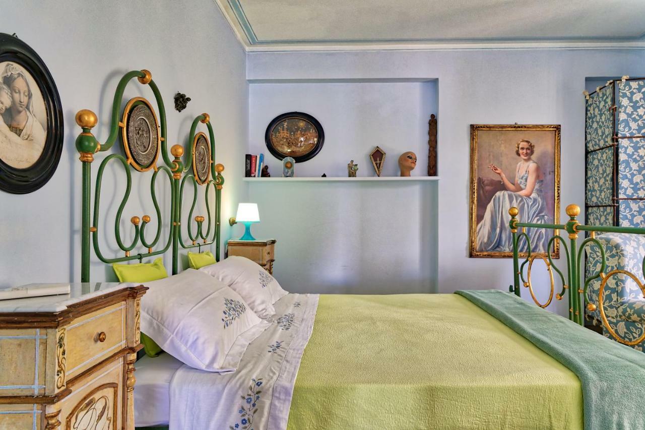 Luxury Apartment And Charm Sea View Isola Bella Таорміна Екстер'єр фото