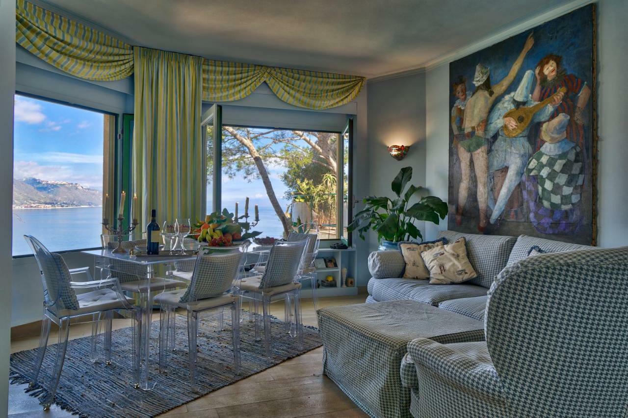Luxury Apartment And Charm Sea View Isola Bella Таорміна Екстер'єр фото